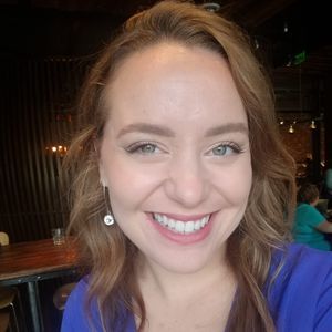 Meet your Posher, Leah